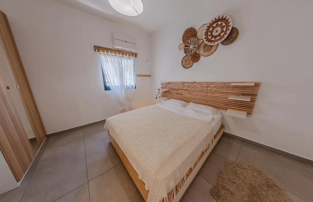 דירה עם מרפסת מהחדר